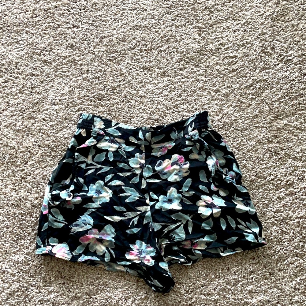 Urban outfitters floral shorts